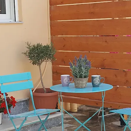 Maximos Sea & The Appartement *